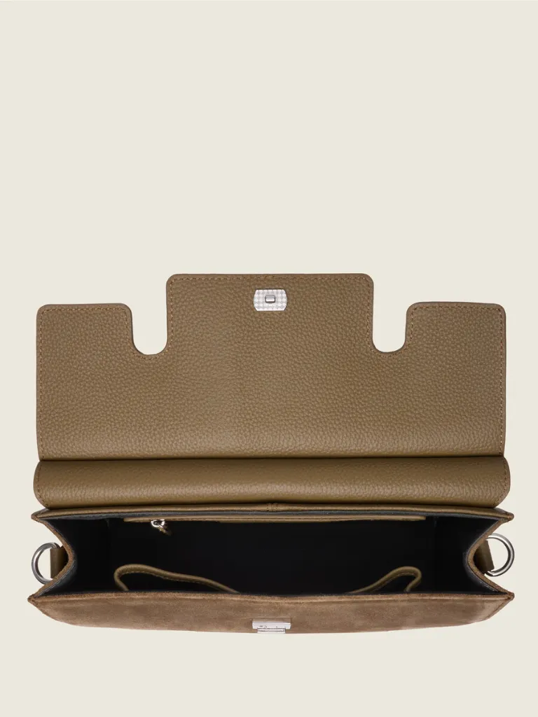 sac_bandouliere_en_cuir_de_vachette_suede_kaki_paulmarius_gabrielle_interieur_b14b.webp