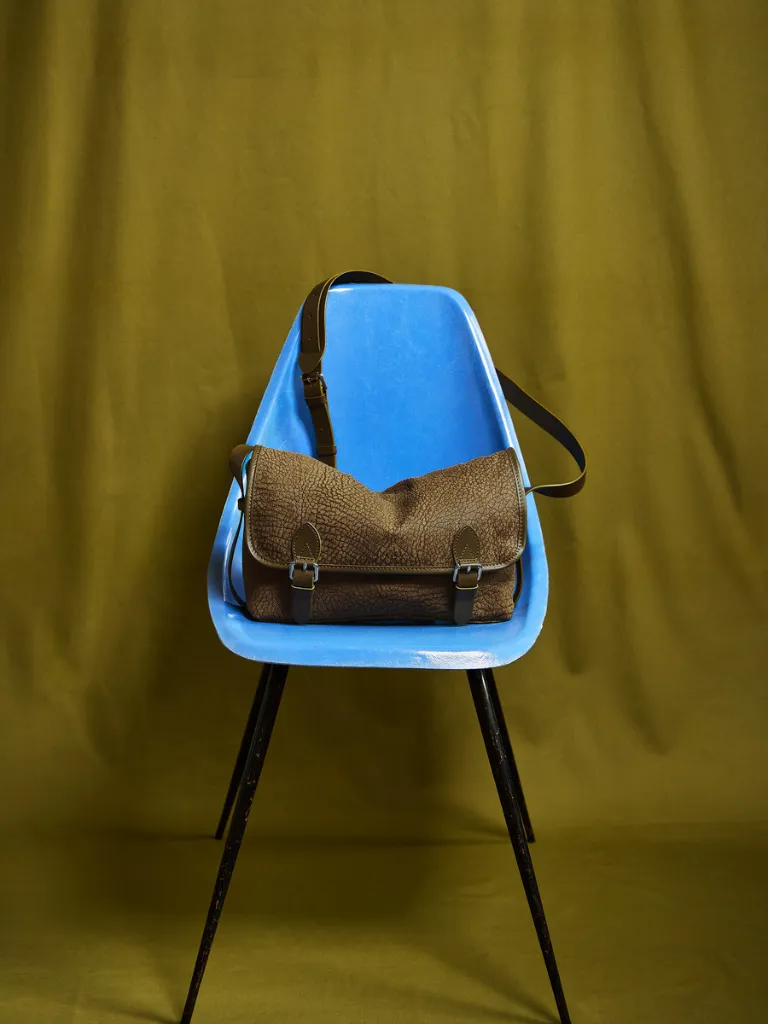 petit_sac_a_main_en_cuir_kaki_paulmarius_loulou_s_nature_morte_1_fba8.webp