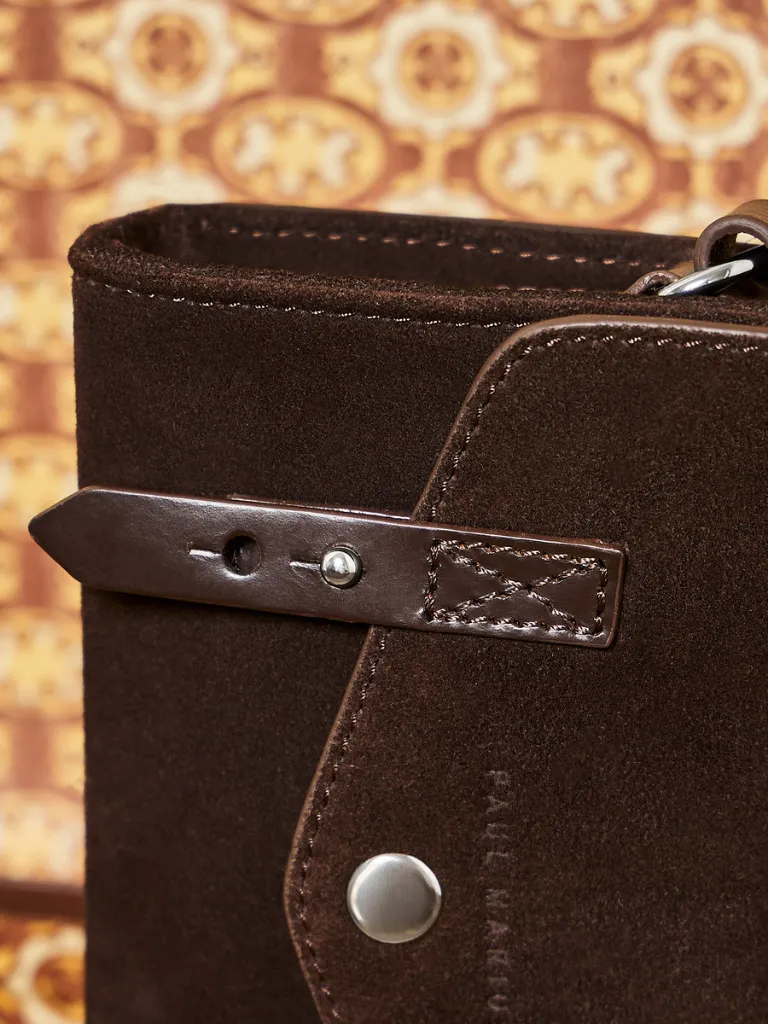 mini_sac_bandouliere_en_cuir_de_vachette_suede_marron_paulmarius_lemini_indispe_ff4c (1).webp