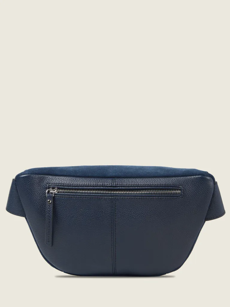 sac_banane_en_cuir_de_vachette_suede_bleu_paulmarius_labanane_dos_0159.webp