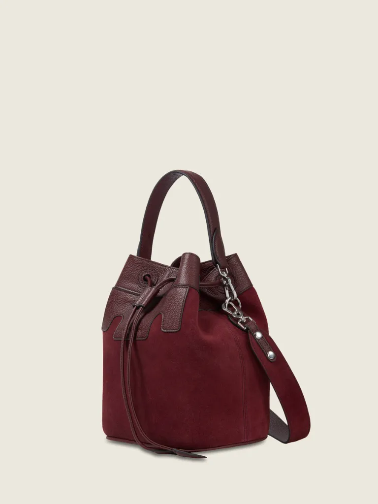 sac_seau_en_cuir_de_vachette_suede_violet_paulmarius_capucine_profil_ad97.webp