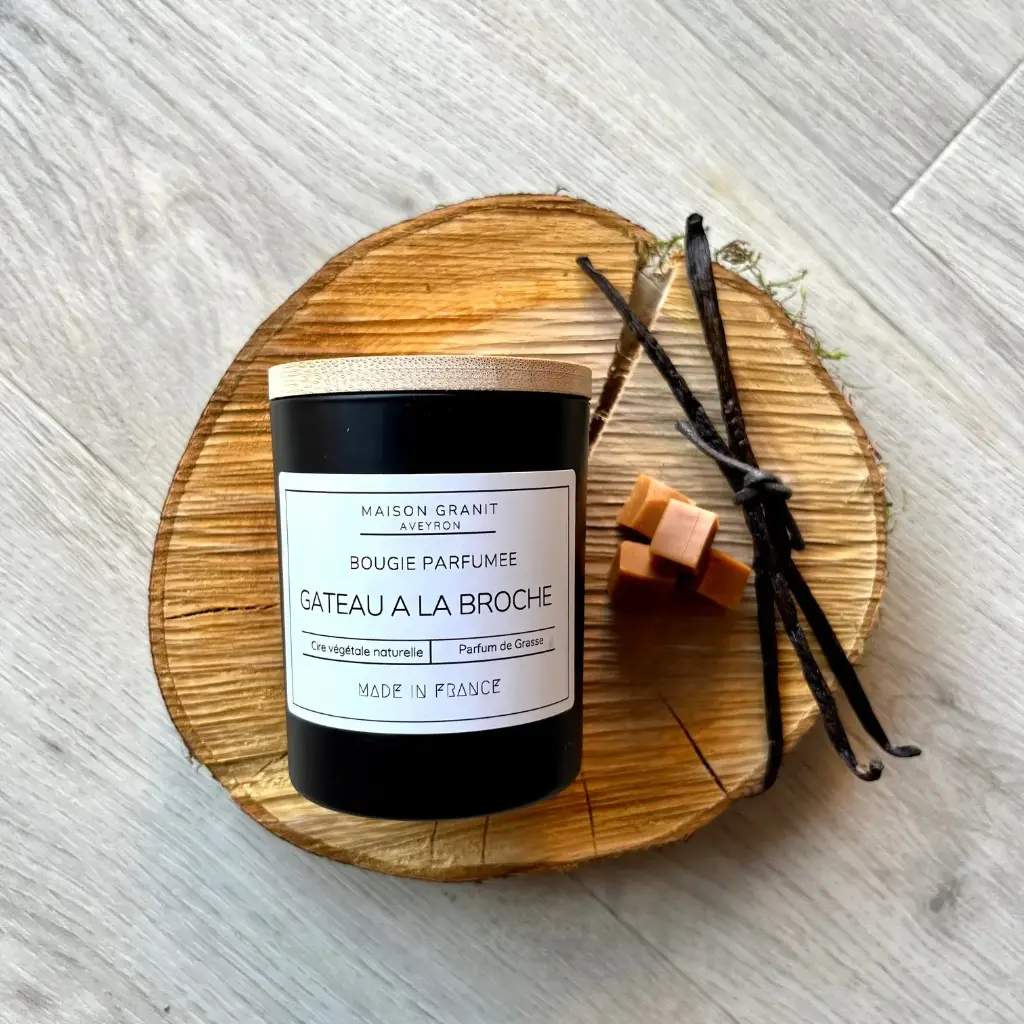 [BG GAT] Bougie Gateau a la Broche